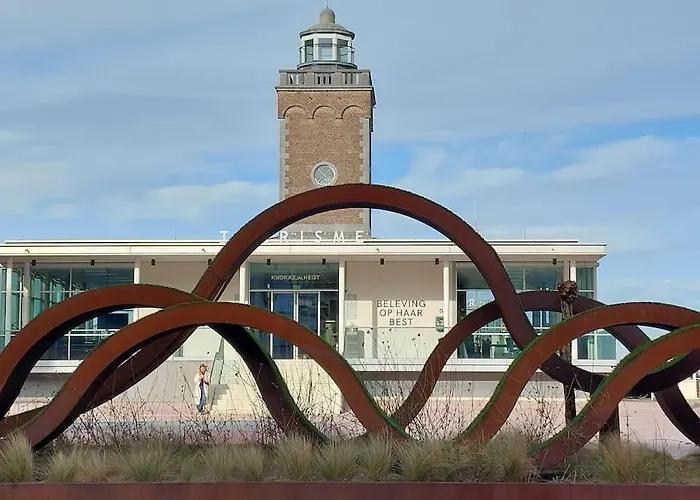 Trendy Flat In Gouden Winkeldriehoek Nabij Strand
