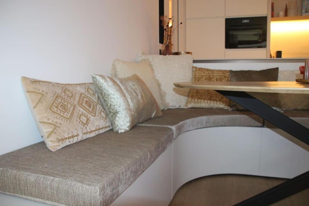 Trendy Flat In Gouden Winkeldriehoek Nabij